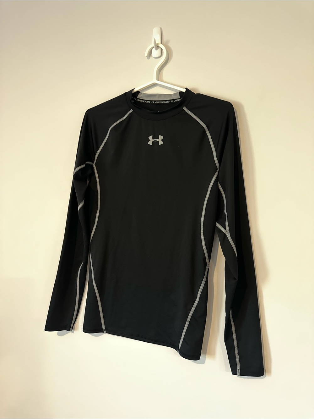 Under Armour Compression Long Sleeve Shirt Medium Black Training Top - Picture 3 of 9